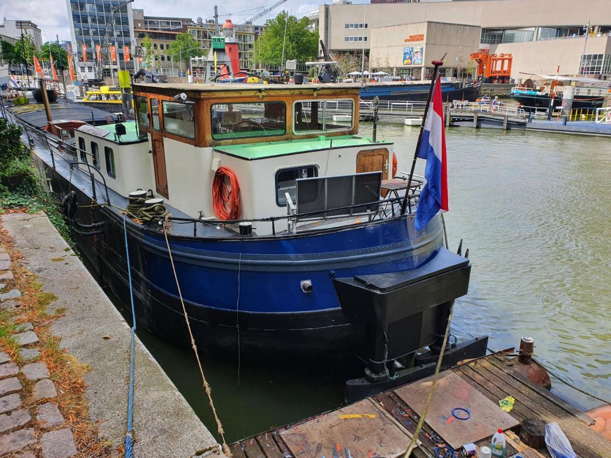 Houseboat Holiday Apartments Rotterdam Exterior photo